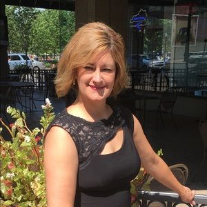 Meet your Posher, Cindy